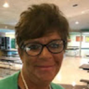 Meet your Posher, Traci